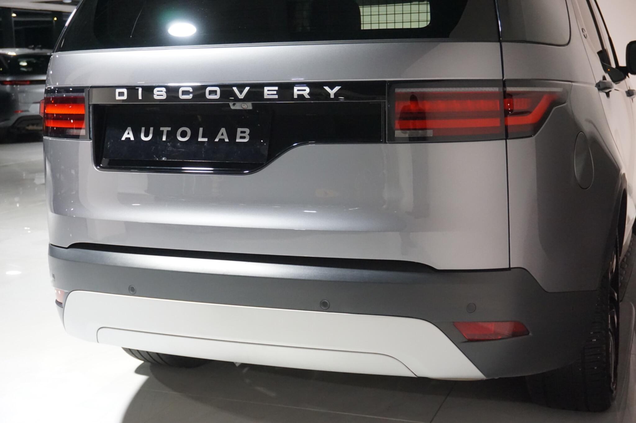 Land Rover Discovery 3.0 D300 MHEV SE SUV 5dr Diesel Auto 4WD Euro 6 (s/s) (300 ps)